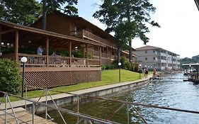 Country Inn Lake Resort